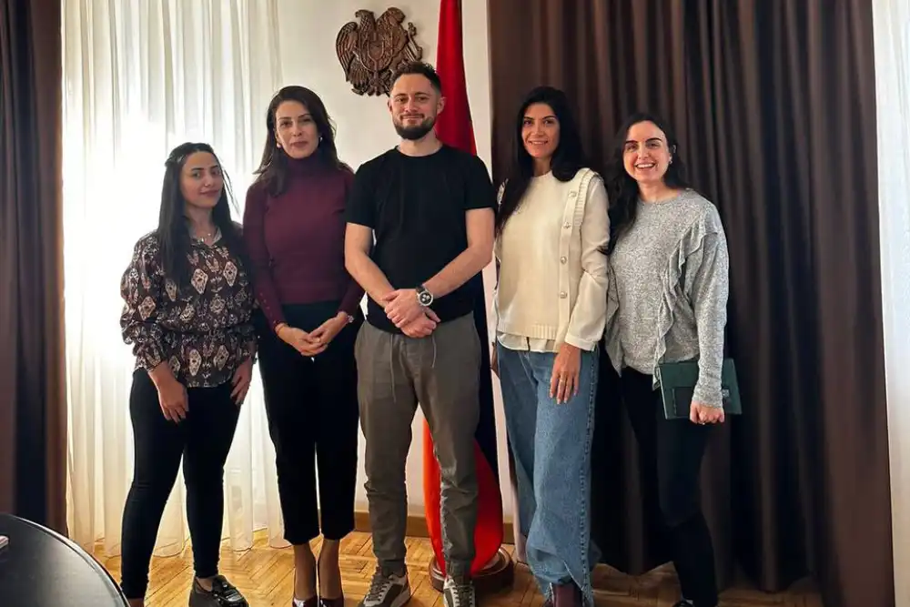 Tourism Committee of Armenia Meets with Luca Gallone